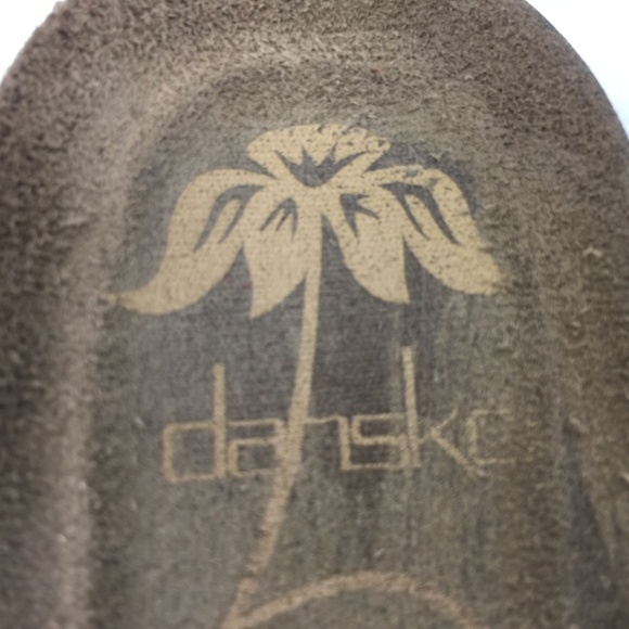 DANSKO Donna Pewter Sandals - Picture 6 of 8